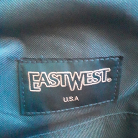 Backpack - Picture 5 of 5